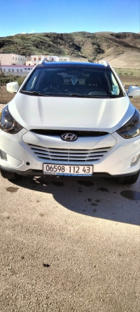 voitures-hyundai-tucson-2012-ferdjioua-mila-algerie