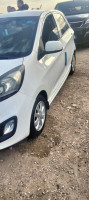 voitures-kia-picanto-2014-pop-ferdjioua-mila-algerie