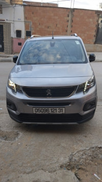 utilitaire-peugeot-partner-2021-tepee-allure-medea-algerie