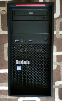 3-P320 Lenovo Thinkstation Workstation PC Xeon E3-1225 v5 3.3 GHZ 16gb ram DDR4  SSD 400gb