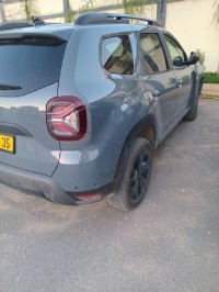 voitures-dacia-duster-2024-gold-boumerdes-algerie