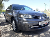 voitures-renault-megane-2-classique-2009-constantine-algerie