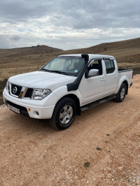 voitures-nissan-navara-2014-elegance-4x4-constantine-algerie