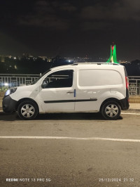 voitures-renault-kangoo-2014-chiffa-blida-algerie