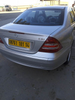 automobiles-mercedes-c-220-2001-mahdia-tiaret-algerie