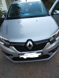 voitures-renault-symbol-2022-made-in-bladi-ouzera-medea-algerie