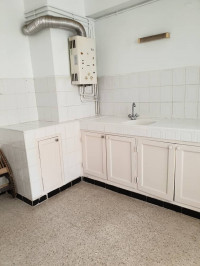 appartement-location-f4-alger-ain-naadja-algerie