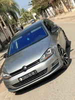 voitures-volkswagen-golf-7-2015-blida-algerie