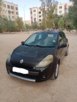 voitures-renault-clio-3-2010-biskra-algerie