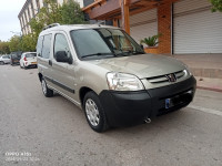 voitures-peugeot-partner-2007-tlemcen-algerie