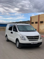 utilitaire-hyundai-h1-2012-vitre-6-places-tipaza-algerie