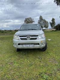 السيارات-النفعية-toyota-hilux-2007-44-بريحان-الطارف-الجزائر
