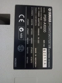 Clavier Yamaha a 1000