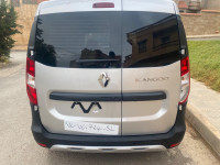 automobiles-renault-kangoo-2023-step-mascara-algerie