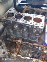 pieces-moteur-bloque-mercedes-220-seddouk-bejaia-algerie