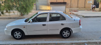 berline-hyundai-accent-2014-gls-bordj-bou-arreridj-algerie