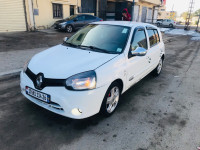 voitures-renault-clio-campus-2014-bye-berrouaghia-medea-algerie