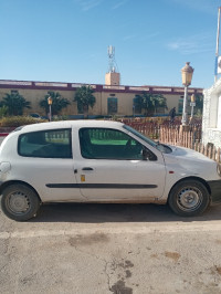 voitures-renault-clio-2-2001-biskra-algerie