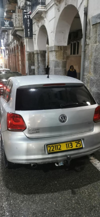 voitures-volkswagen-polo-2013-black-et-silver-constantine-algerie