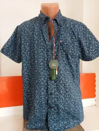 Vends chemises et pulls 