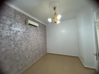 appartement-vente-f3-alger-bab-el-oued-algerie