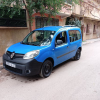 voitures-renault-kangoo-2014-hi-tech-ain-defla-algerie