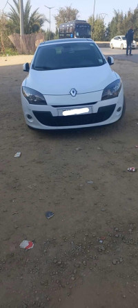 voitures-renault-megane-3-2011-privilege-zeralda-alger-algerie