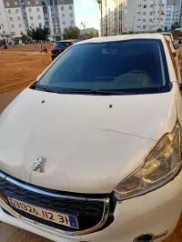 Peugeot 208 2012 Allure