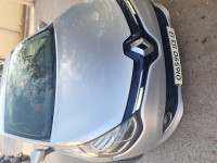 voitures-renault-clio-4-2013-dynamique-tlemcen-algerie