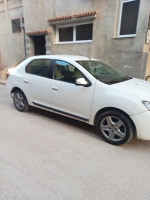 voitures-renault-symbol-2015-made-in-bladi-ain-benian-alger-algerie