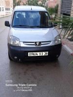 voitures-peugeot-partner-2013-bou-saada-msila-algerie