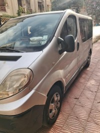 van-renault-trafic-2011-douera-alger-algeria