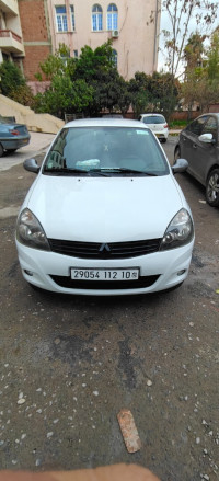 voitures-renault-clio-campus-2012-bye-bouira-algerie