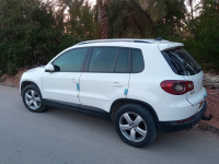 voitures-volkswagen-tiguan-2011-mchouneche-biskra-algerie