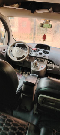 voitures-renault-kangoo-2011-privilege-plus-es-senia-oran-algerie