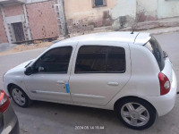 voitures-renault-clio-campus-2014-mongoliya-bir-el-djir-oran-algerie