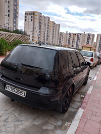 voitures-volkswagen-golf-4-2002-match-chettia-chlef-algerie