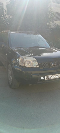 voitures-nissan-x-trail-2010-issers-boumerdes-algerie