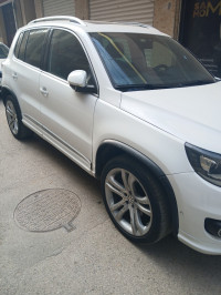 voitures-volkswagen-tiguan-2014-r-line-bordj-el-kiffan-alger-algerie