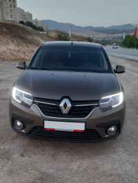 voitures-renault-symbol-2017-jijel-algerie