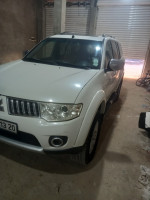 voitures-mitsubishi-pajero-sport-2013-saida-algerie