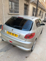 voitures-peugeot-206-2001-oran-algerie