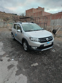 voitures-dacia-sandero-2015-stepway-batna-algerie