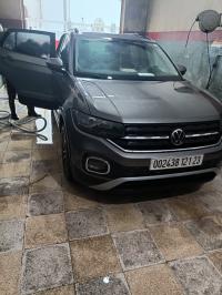سيارات-volkswagen-t-croos-2021-acitve-البوني-عنابة-الجزائر