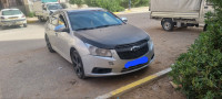 voitures-chevrolet-cruze-2010-lt-mila-algerie