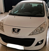 voitures-peugeot-207-2012-cheraga-alger-algerie