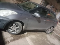 voitures-suzuki-swift-2012-sour-el-ghouzlane-bouira-algerie