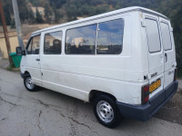 fourgon-renault-trafic-1998-tizi-ouzou-algerie