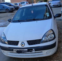 voitures-renault-clio-classique-2004-skikda-algerie