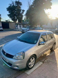 voitures-renault-clio-campus-2010-boumerdes-algerie